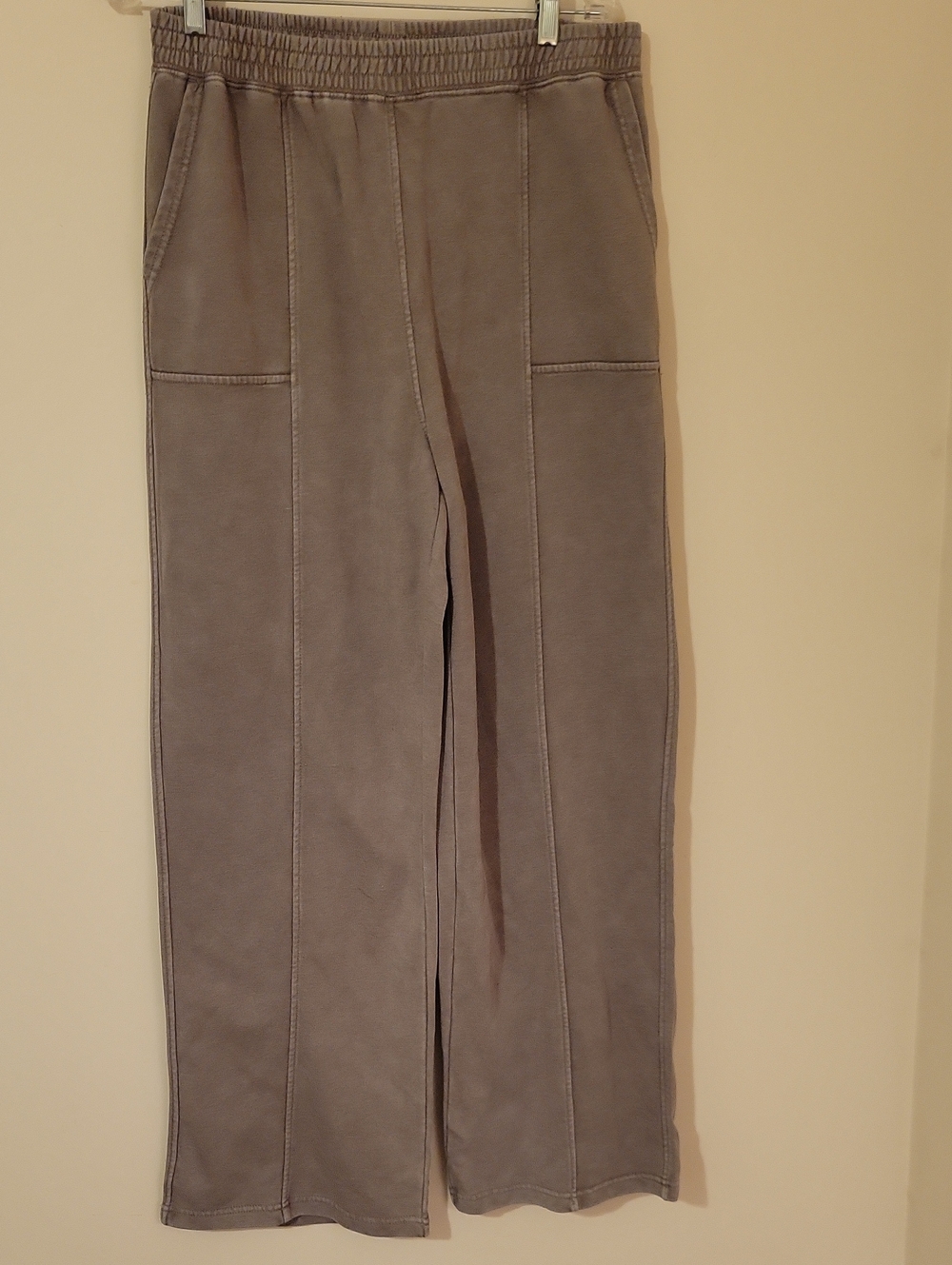 41G Rae MODE Casual Stitch-Panel Terry Sweatpants